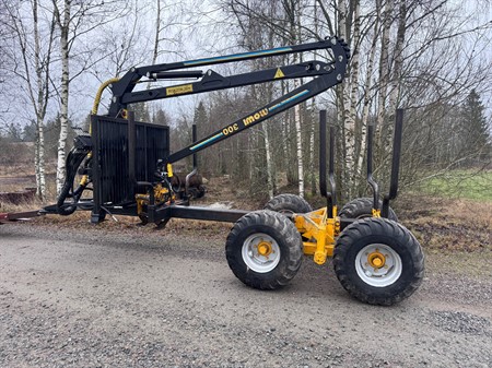 Beg Mowi 10 ton med Mowi 300 kran 2001